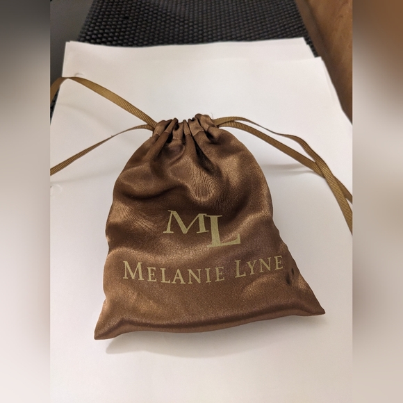 Melanie Lyne Blue Statement Necklace - Picture 5 of 5